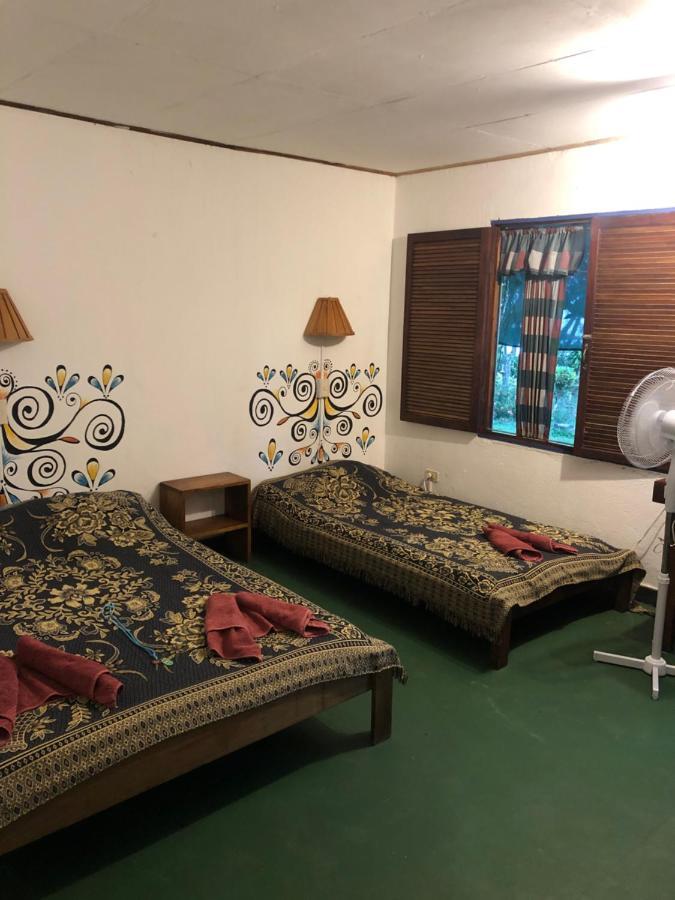 El Pargo Feliz Hotell Montezuma Eksteriør bilde